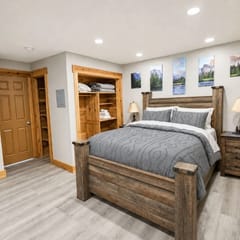 Hot Tub Suite in Mariposa • Full Kitchen • B