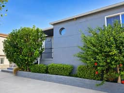 Bunkbed Room - On Little Italy Strip • 3 Beds - Image 2