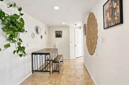 2BD Unit In The Heart Of Little Italy w/ Parking - Image 5