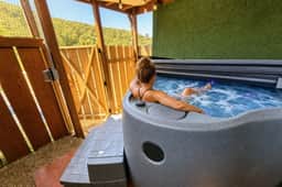 Mariposa Studio w/ Hot Tub • Near Yosemite • A - Image 2