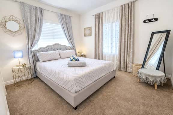 Comfy Barrio Logan Room B | Near Downtown & Balboa - Image 1