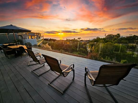 Luxury Sunset View • Deck Spa Firepit • Sleeps 18