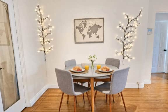 Swanky Private Room In The Heart Of Little Italy
