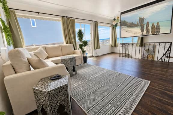 2 Hot Tubs • Skyline View • Sleeps 17 • Beach 15m - Image 3