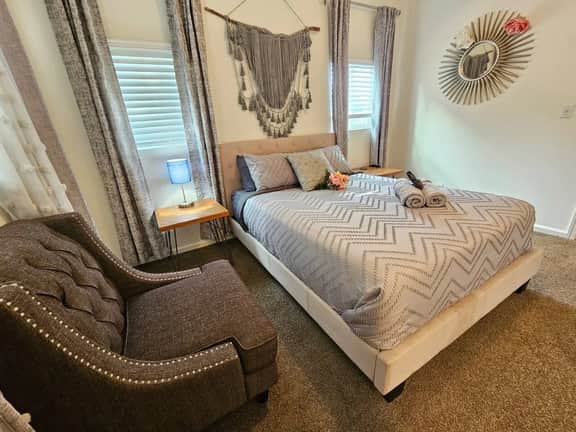 Barrio Logan Room A w/ Private Bath | Near DT - Image 5