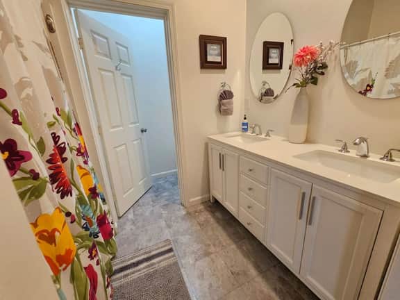 Barrio Logan Room A w/ Private Bath | Near DT - Image 4
