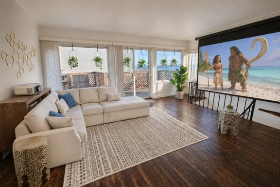 Killer Bay/City Views, Private Jacuzzi, Sleeps 8