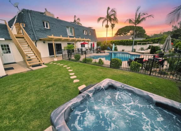 La Jolla Shores 5BR + Loft • Pool, Spa, Ocean View - Image 1