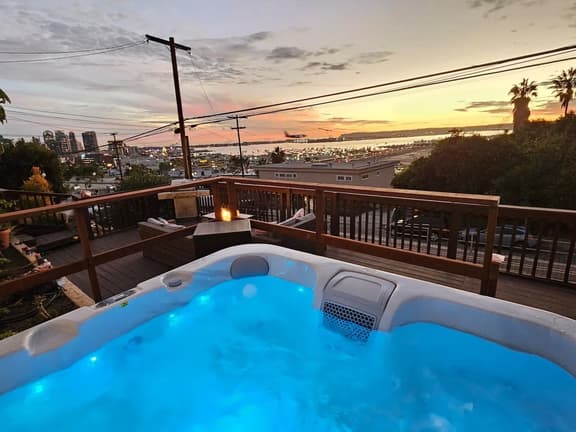 Skyline Hot Tub Deck • Harbor Views, Sleeps 8 - Image 1
